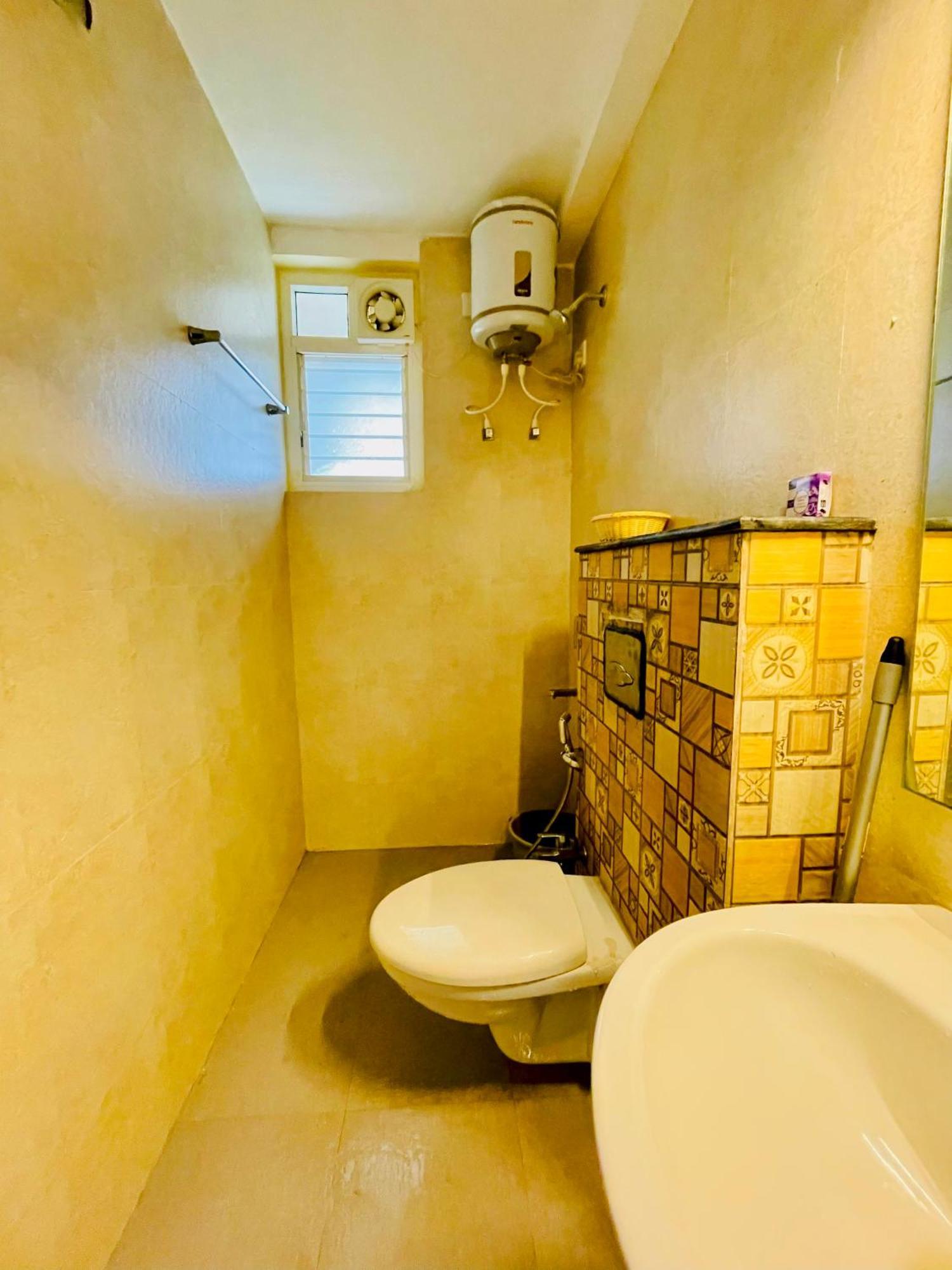 Sea Breeze 1 Bhk Apartment A12 Calangute,North Goa Nagoa Экстерьер фото
